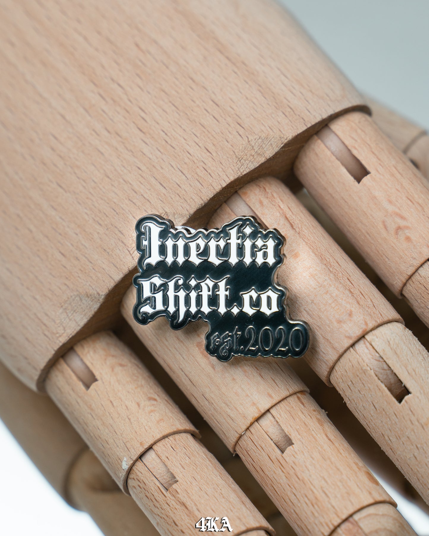 Inertia bling pin