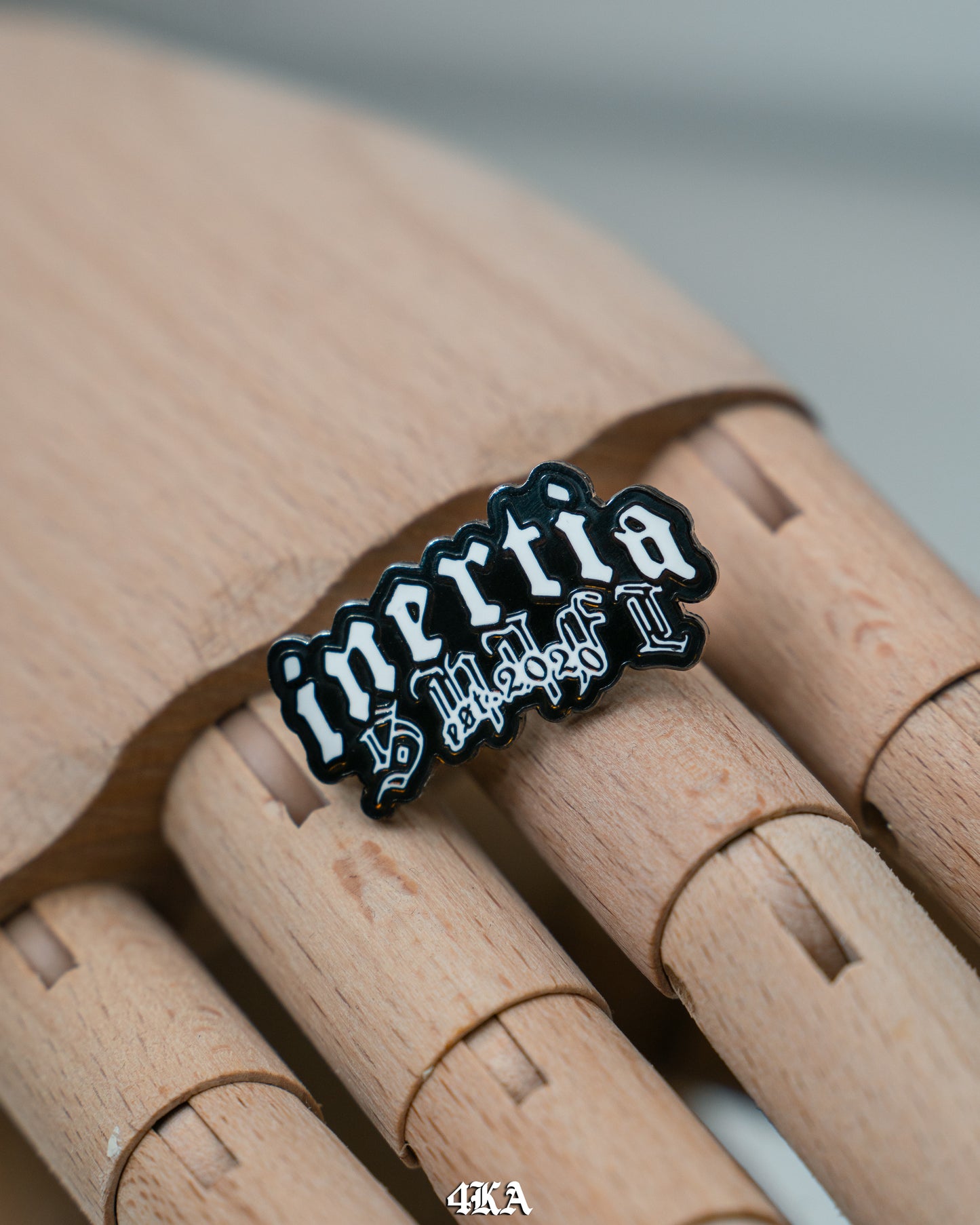 Inertia bling pin