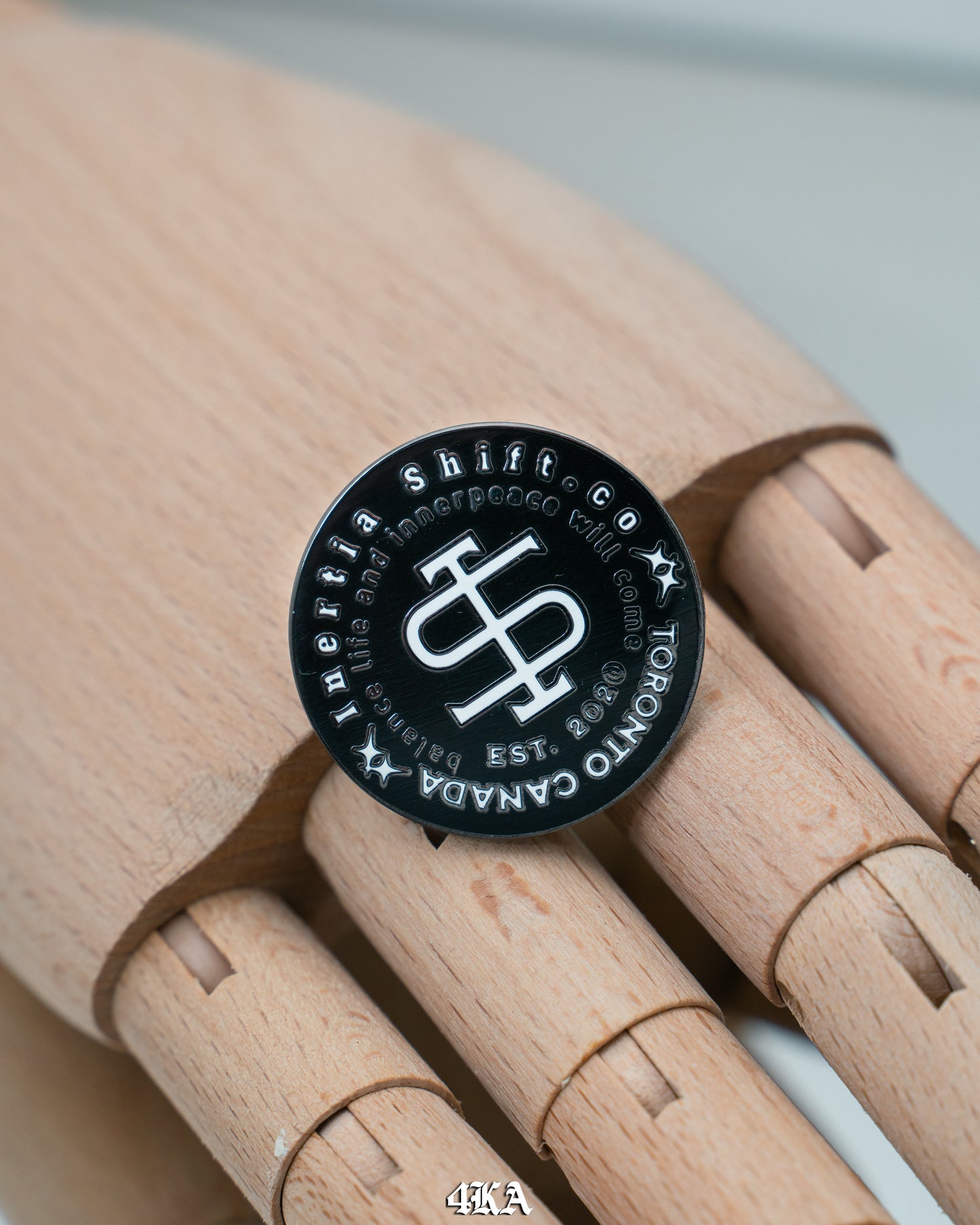 Inertia bling pin