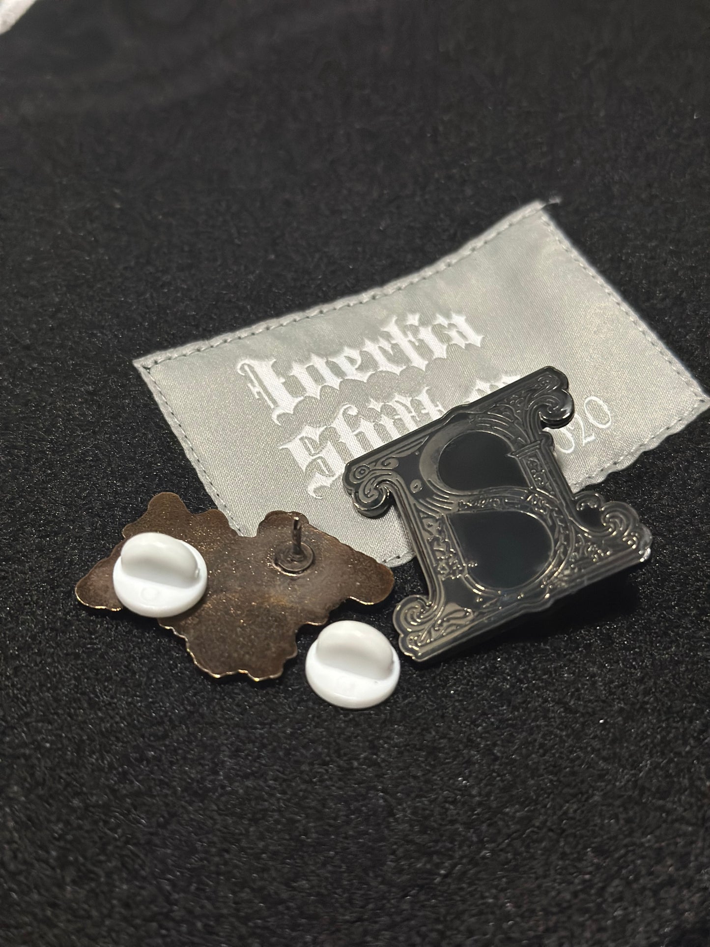 Inertia bling pin
